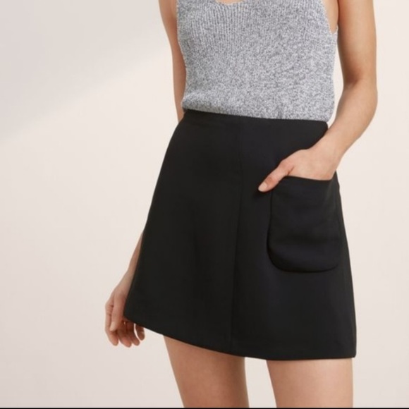 Wilfred Japanese Crepe Mini Skirt with Pocket - Picture 7 of 7